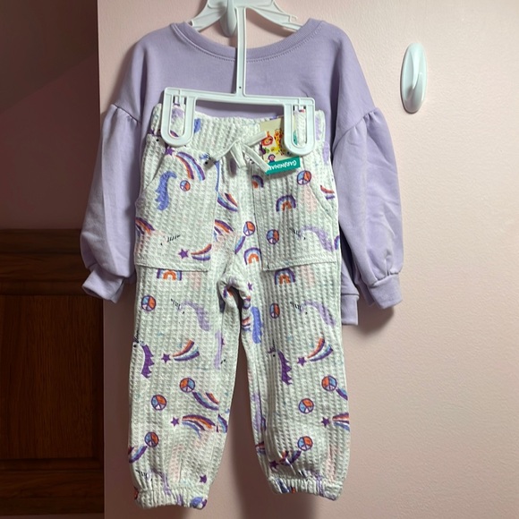 Final price❗️Garanimals Purple Peace Outfit - Picture 1 of 3